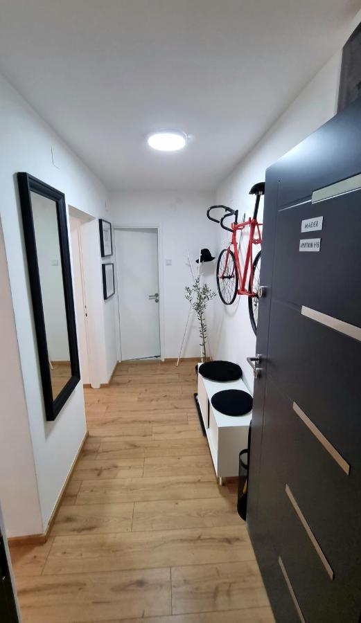 Apartman H8 Bjelovar Eksteriør billede