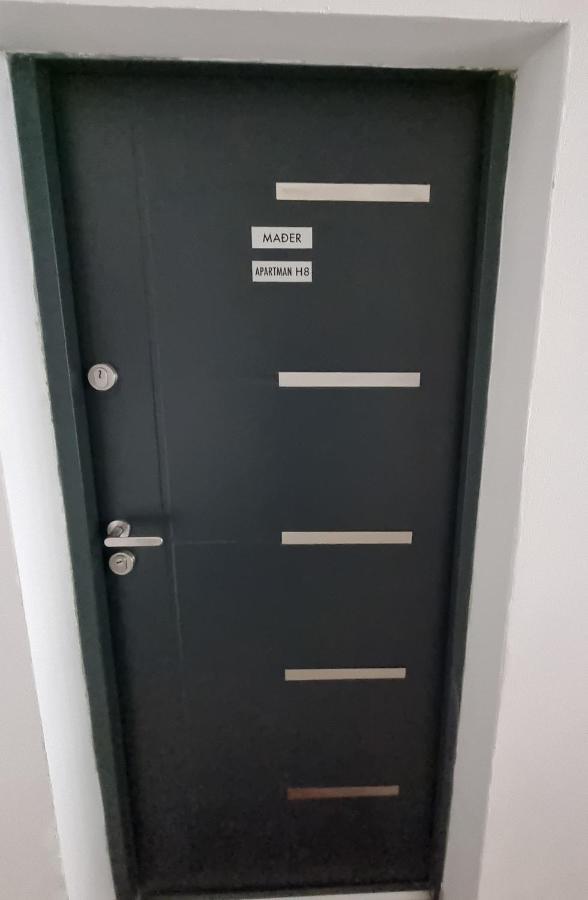 Apartman H8 Bjelovar Eksteriør billede