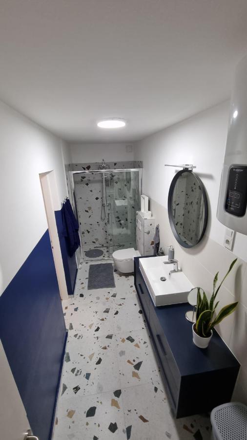 Apartman H8 Bjelovar Eksteriør billede
