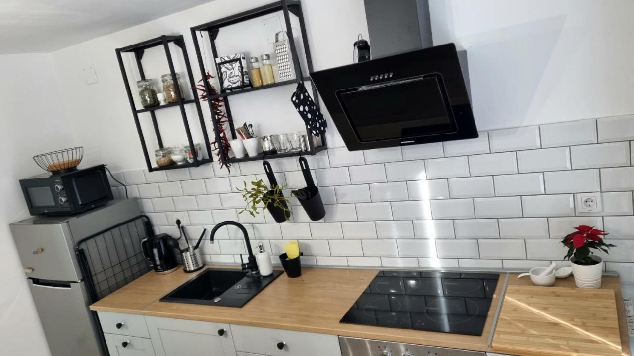 Apartman H8 Bjelovar Eksteriør billede